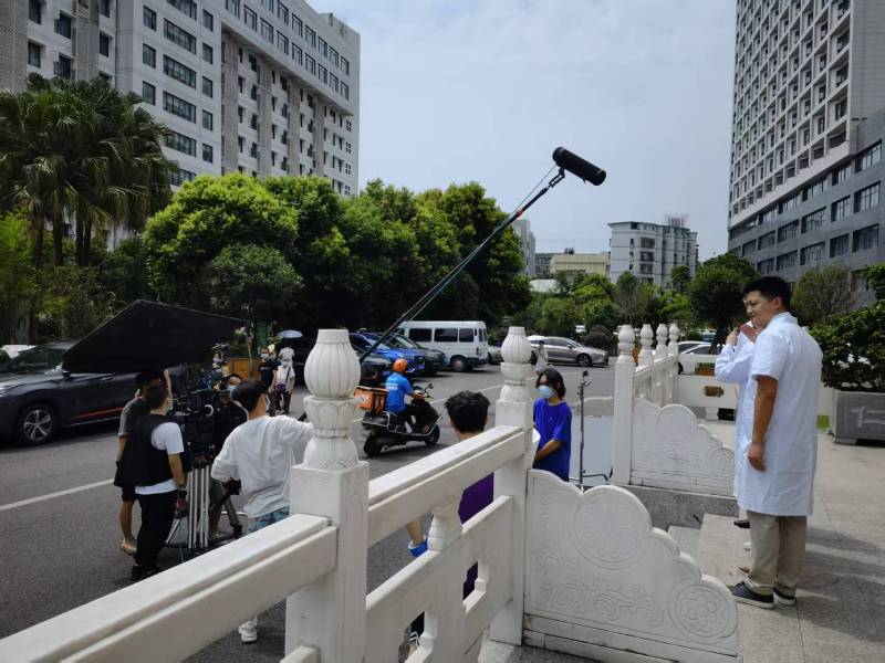 花都区广告片拍摄公司低成本实现高规格制作的诀窍